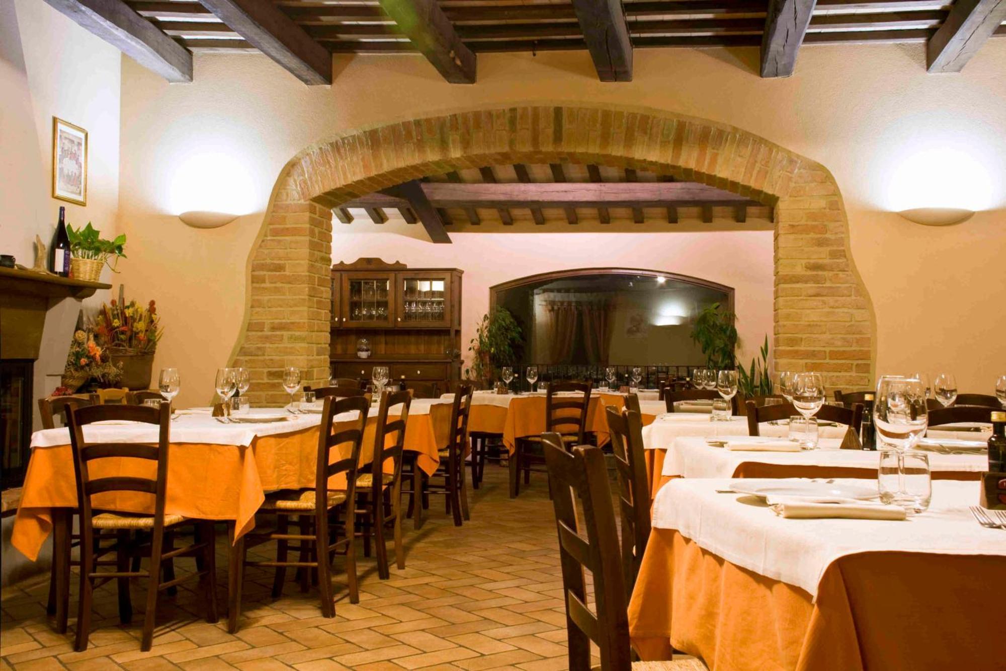 Cadabo Villa Montecarotto Luaran gambar